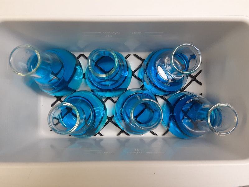 Dual Poly Pro Water Bath RS-PB-200 six 250mL flasks (top view)